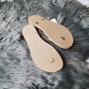 Havaianas Shoes - Havaianas flip flops size 6 Havaianas Shoes - Havaianas flip flops size 6